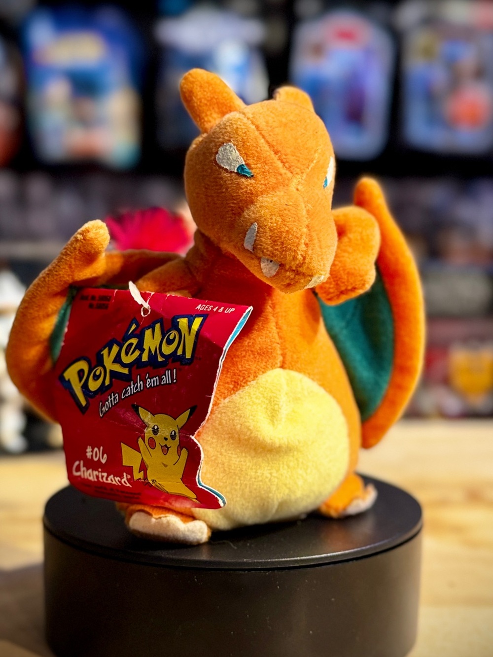 Vintage 1998 Pokémon Charizard Plush Hasbro Nintendo New with Tag